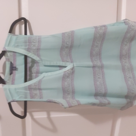 American eagle flowy blouse - Picture 1 of 2